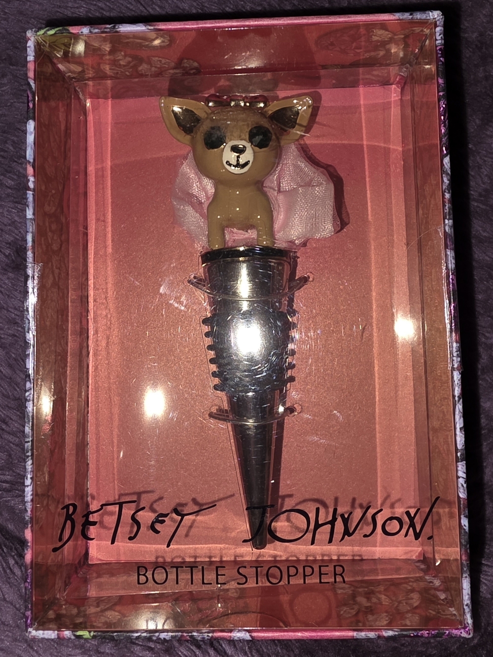 Betsey Johnson Chihuahua Head Wine Bottle Stopper in Pink and Gold